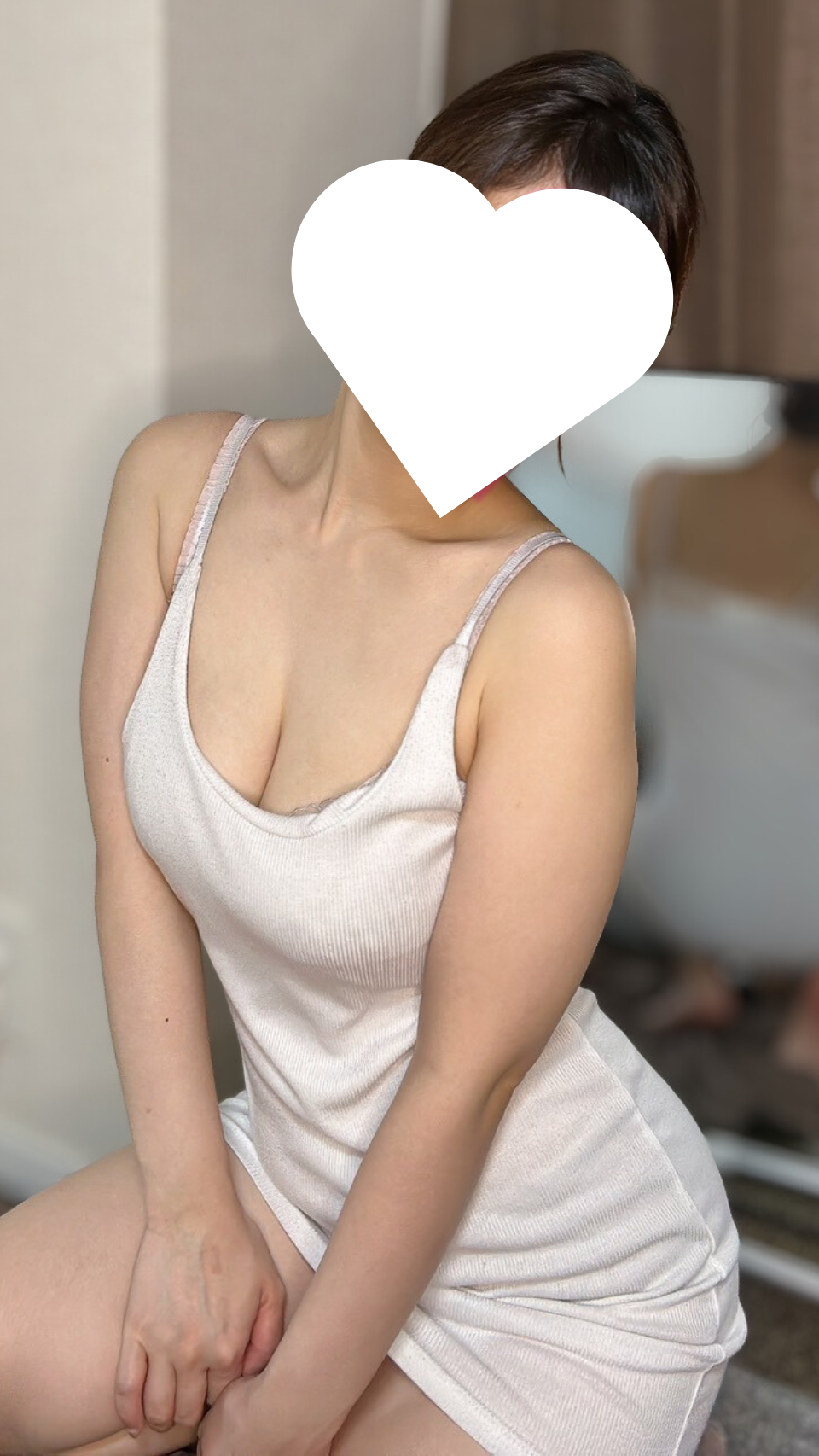 つき